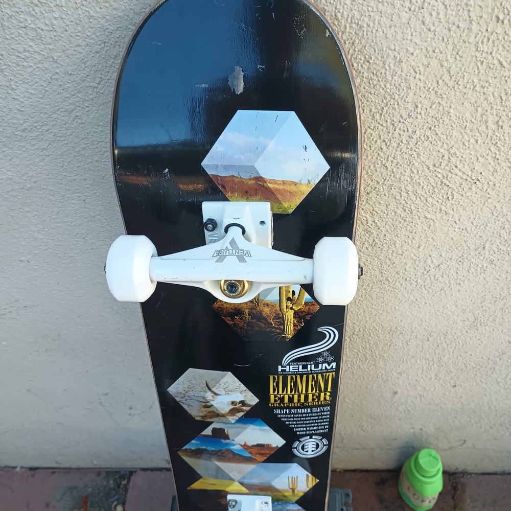 Element Helium Black Skateboard